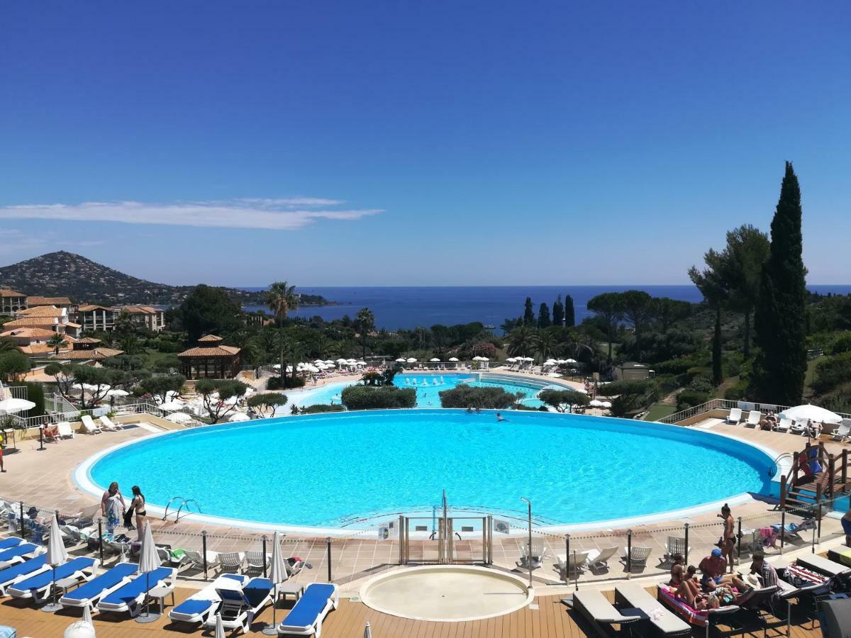 Cap Esterel Appartement Climatise Dans Le Centre Du Village Vacances Drammont Exterior photo