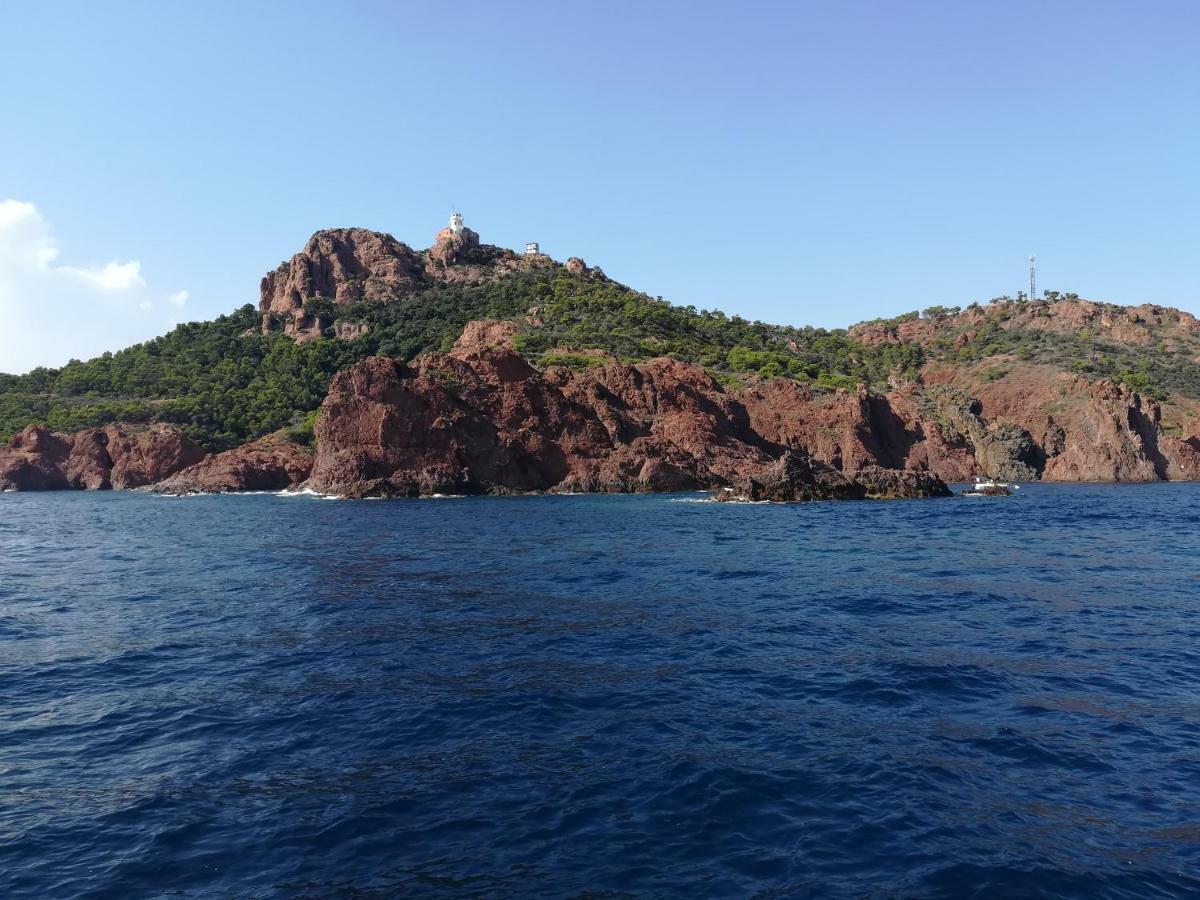Cap Esterel Appartement Climatise Dans Le Centre Du Village Vacances Drammont Exterior photo